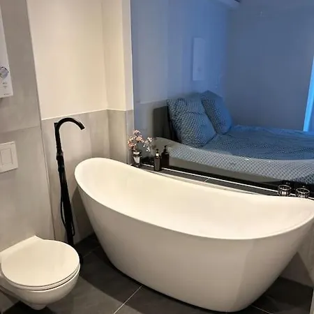 Stilvolle Stadtwohnung Apartamento Duisburgo