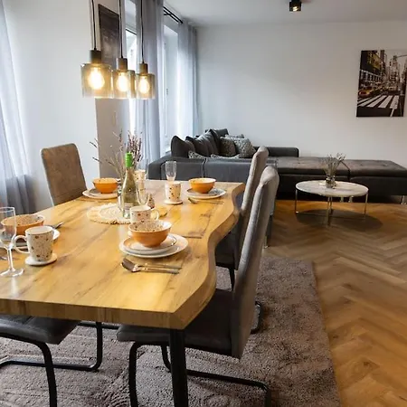 Stilvolle Stadtwohnung Ντούισμπουργκ